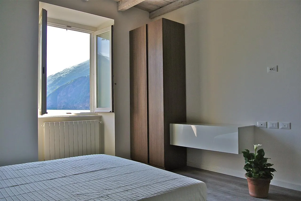 Panzió Iseo Lake - Rooms & Apartments Castro
