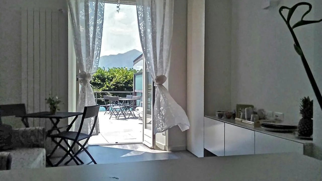Panzió Iseo Lake - Rooms & Apartments Castro