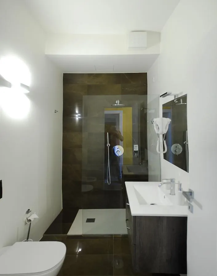 Iseo Lake - Rooms & Apartments Castro