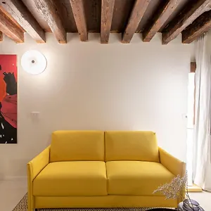 palazzo-venere-apartments.hotelinveneto.com/