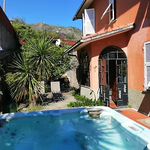 affittacamere-bb-sciamandola.hotelitalianriviera.com/