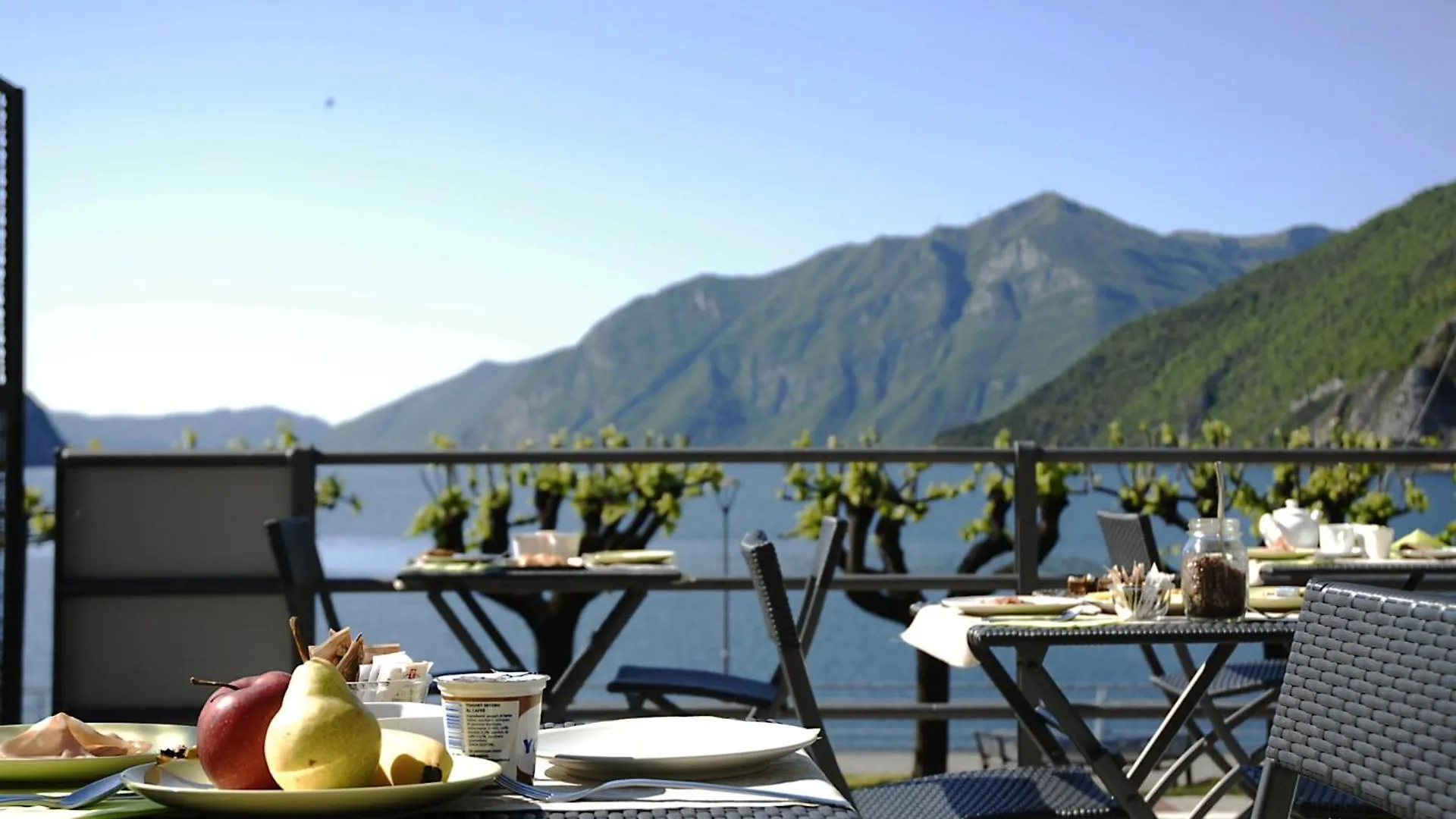 Iseo Lake - Rooms & Apartments Castro  0*, Castro (Lombardy) Италия