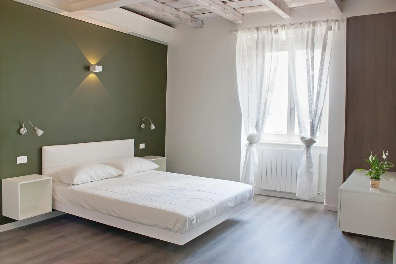 Iseo Lake - Rooms & Apartments Castro  Castro (Lombardy)